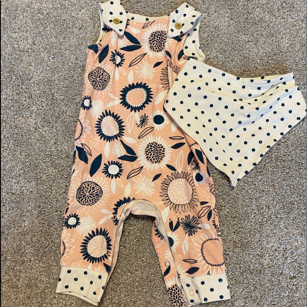 Adorable baby girl outfit